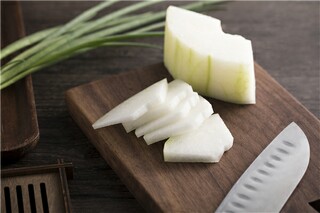 我和太阳有个约会作文（我和太阳有个约会的说说）