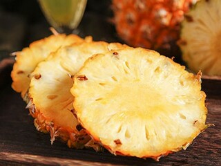 美食的名言名句（美食的名言名句有哪些）