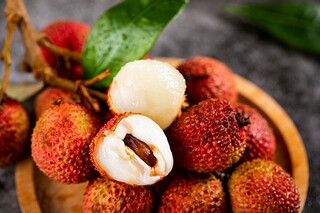 描写长江气势大的诗句_写长江气势大的成语