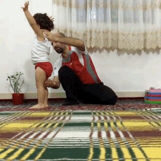 敬佩的人作文300字（这样的人让我敬佩作文600字初中）