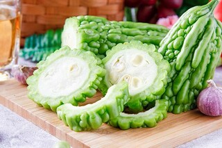 优秀女职工先进事迹材料（优秀女职工先进事迹材料范文）