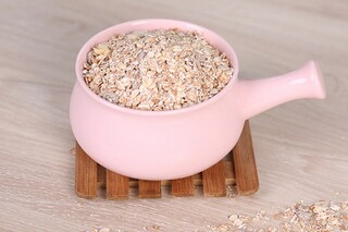 惊人的近义词（语出惊人的近义词）